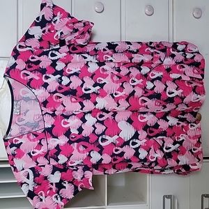 Gently used scrub top 2XL breast cancer awareness with hearts pink/navy